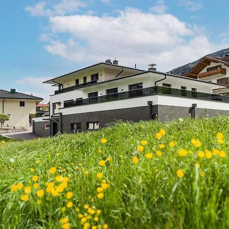 Apart Painting Ried im Zillertal Buitenkant foto