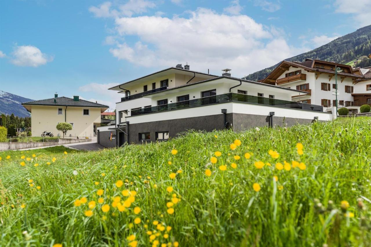 Apart Painting Ried im Zillertal Buitenkant foto
